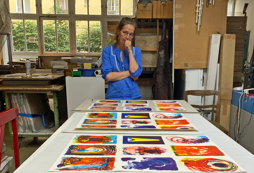 Alexandra Seils with her works in the lithography