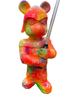 Skulptur "warrior bear" (2023)