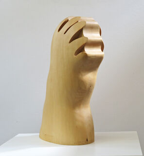 Sculpture "Small head hand" (2000)