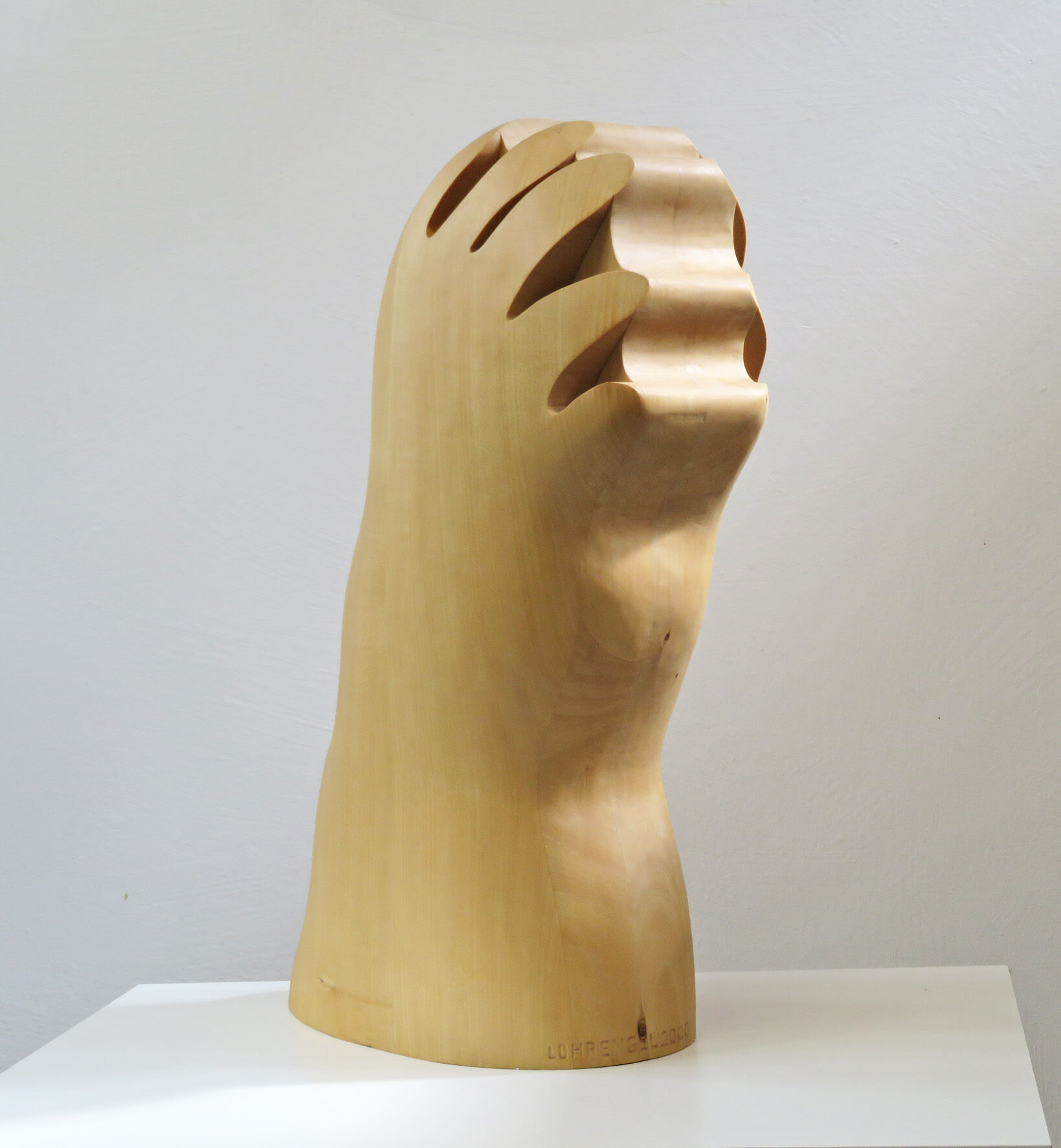 Skulptur "Kleine Kopfhand" (2000)