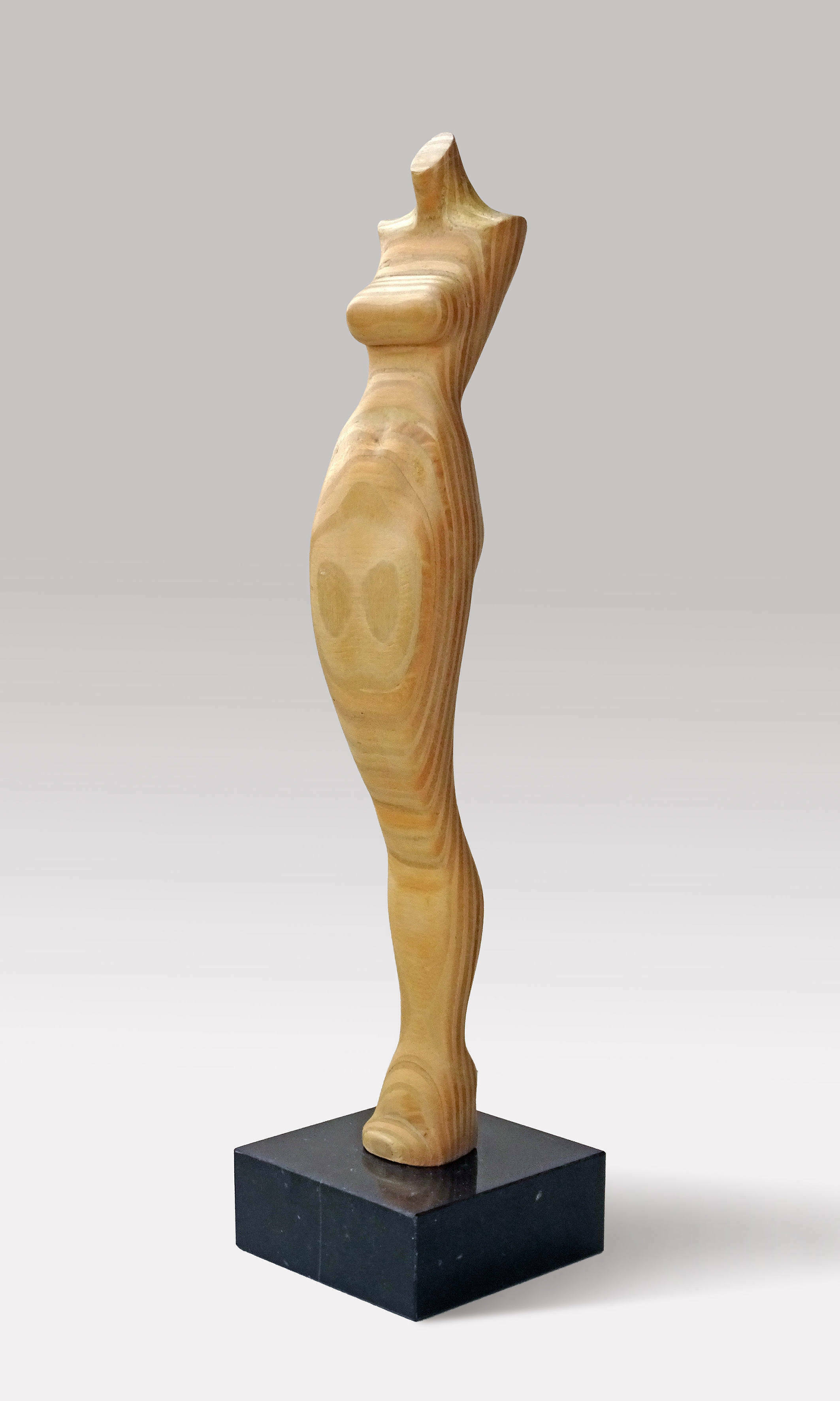 Skulptur "Model (Holzfigur)" (2001)