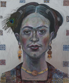 Bild "Frida mit Pfauenfeder auf Silbergrund" (2022)