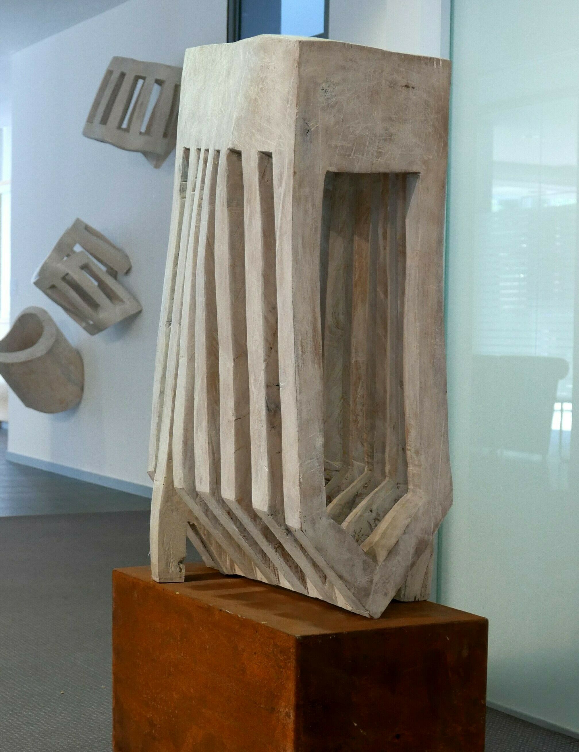 Sculpture "Large fan" (2016)