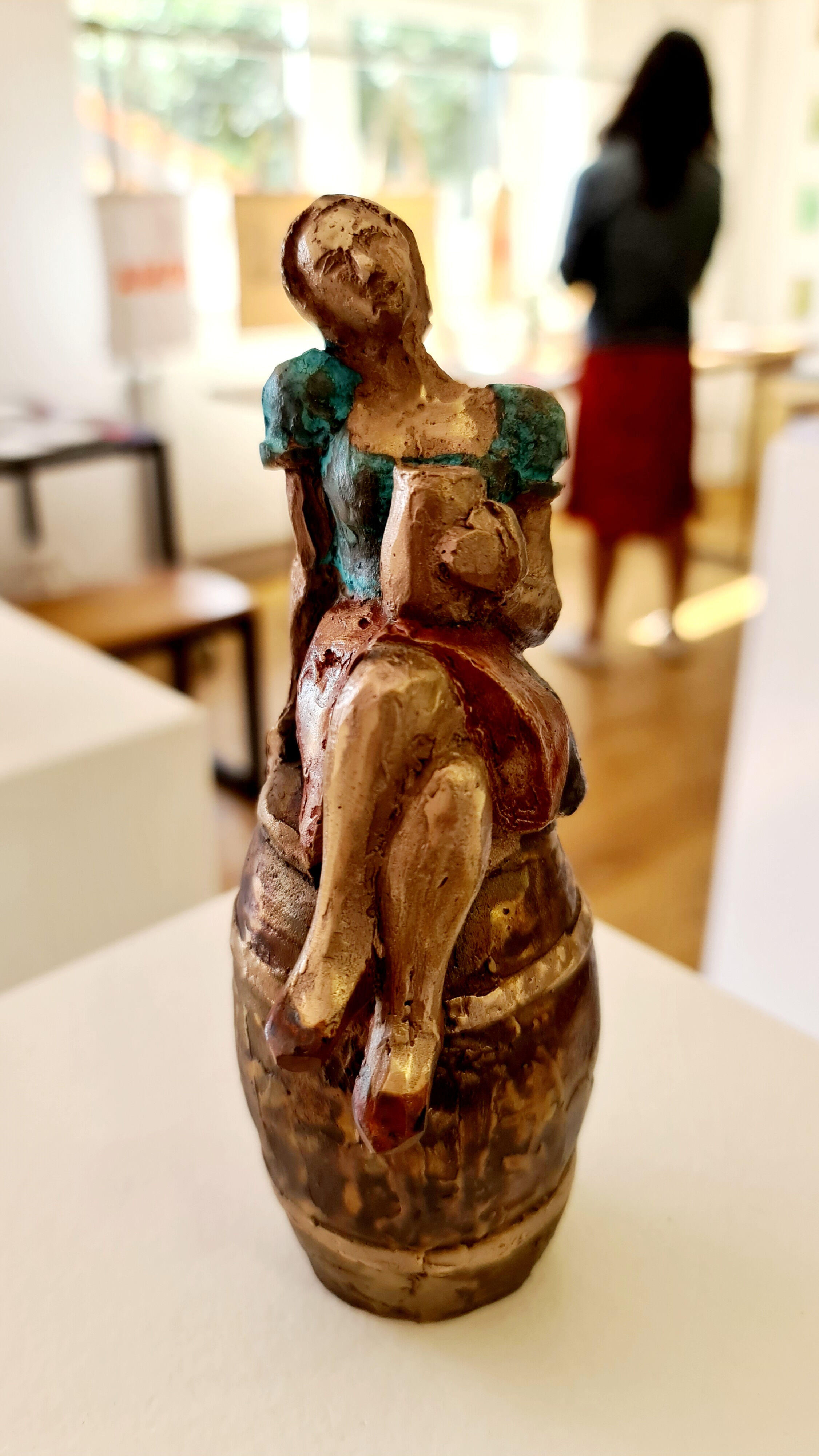 Sculpture "Biermadl (a bavarian girl)" (2021)