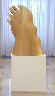 Sculpture "Large head hand" (2000)