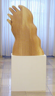 Skulptur "Große Kopfhand" (2000)