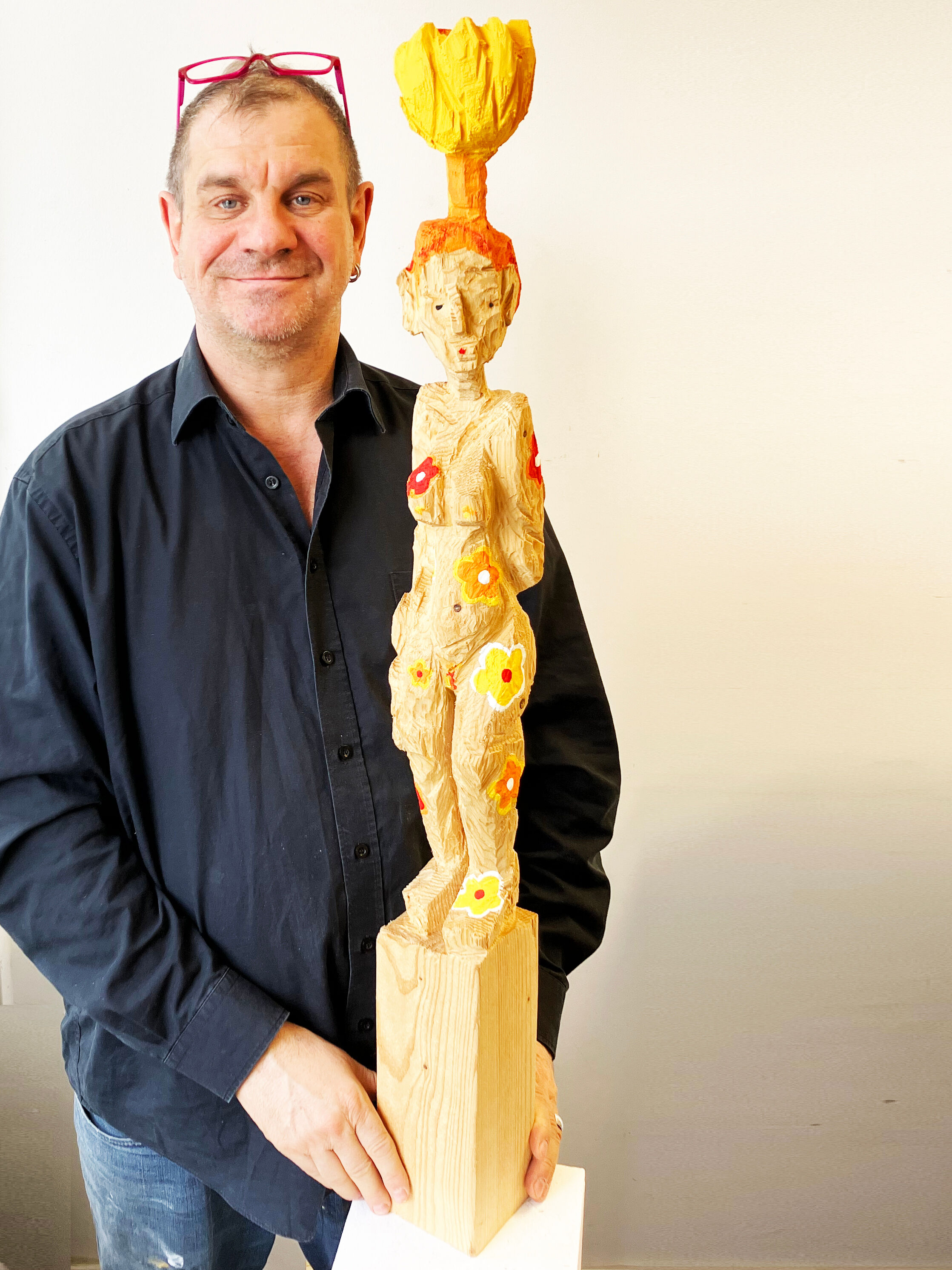 Skulptur "Akt mit gelber Tulpe" (2020)