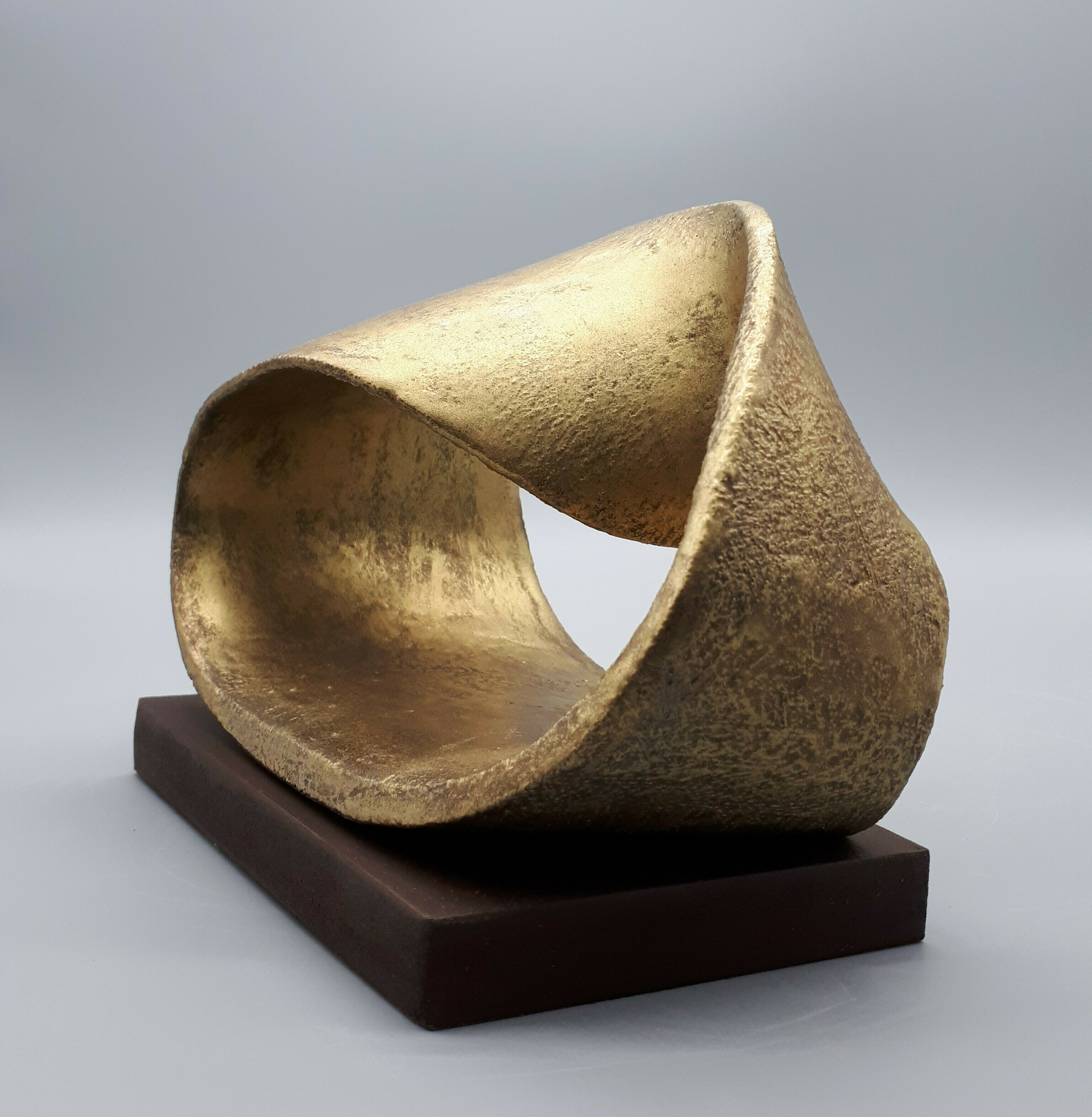Sculpture "Möbius Loop" (2022)