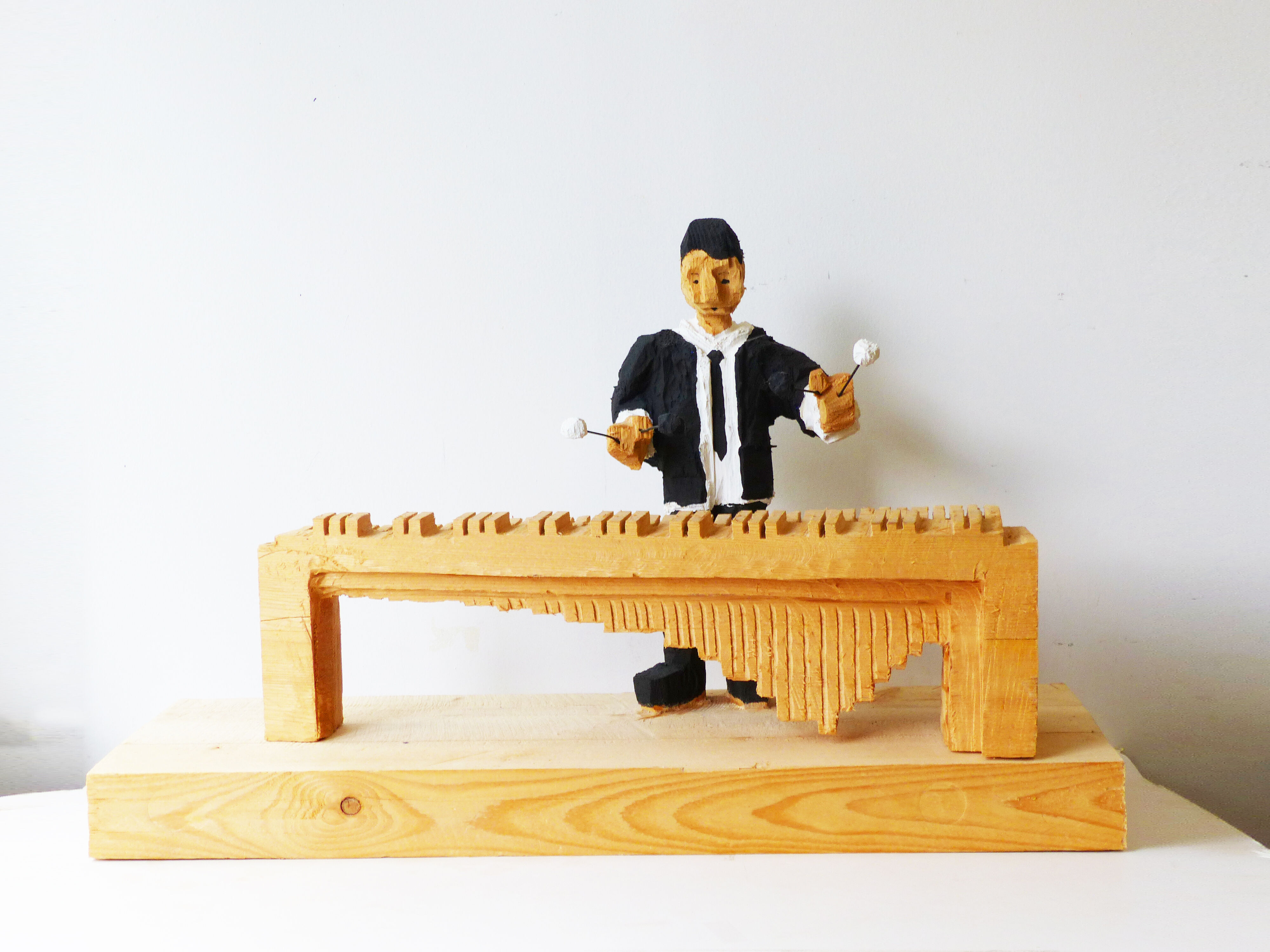 Sculpture "Musician with xylophone" (2020)