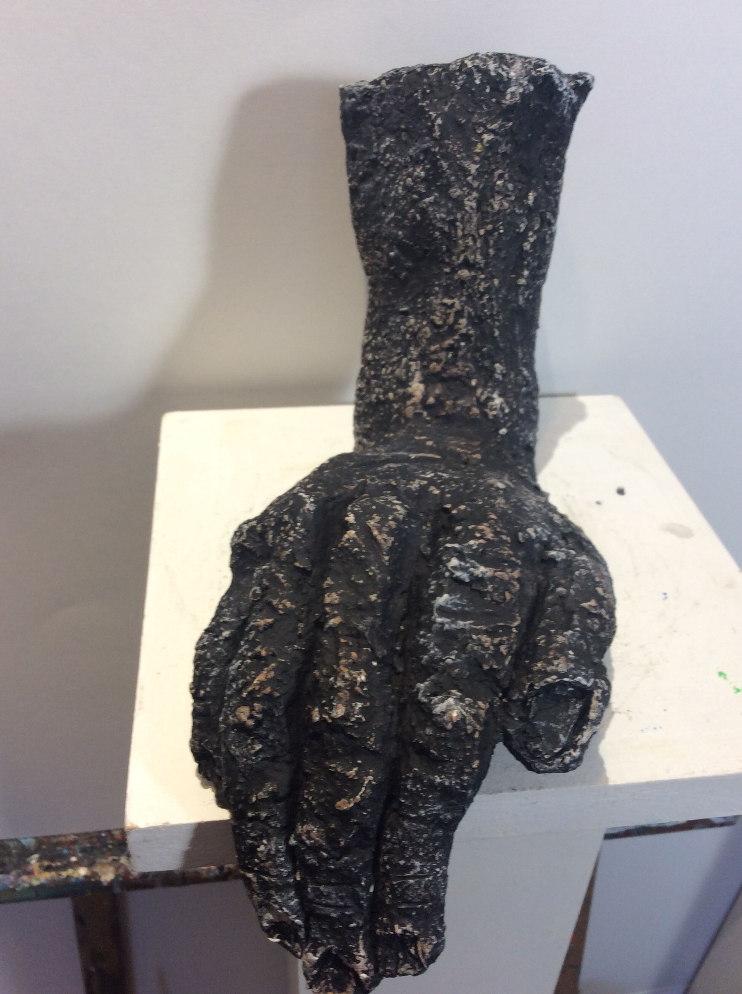 Skulptur "Geborgenheit" (2022)