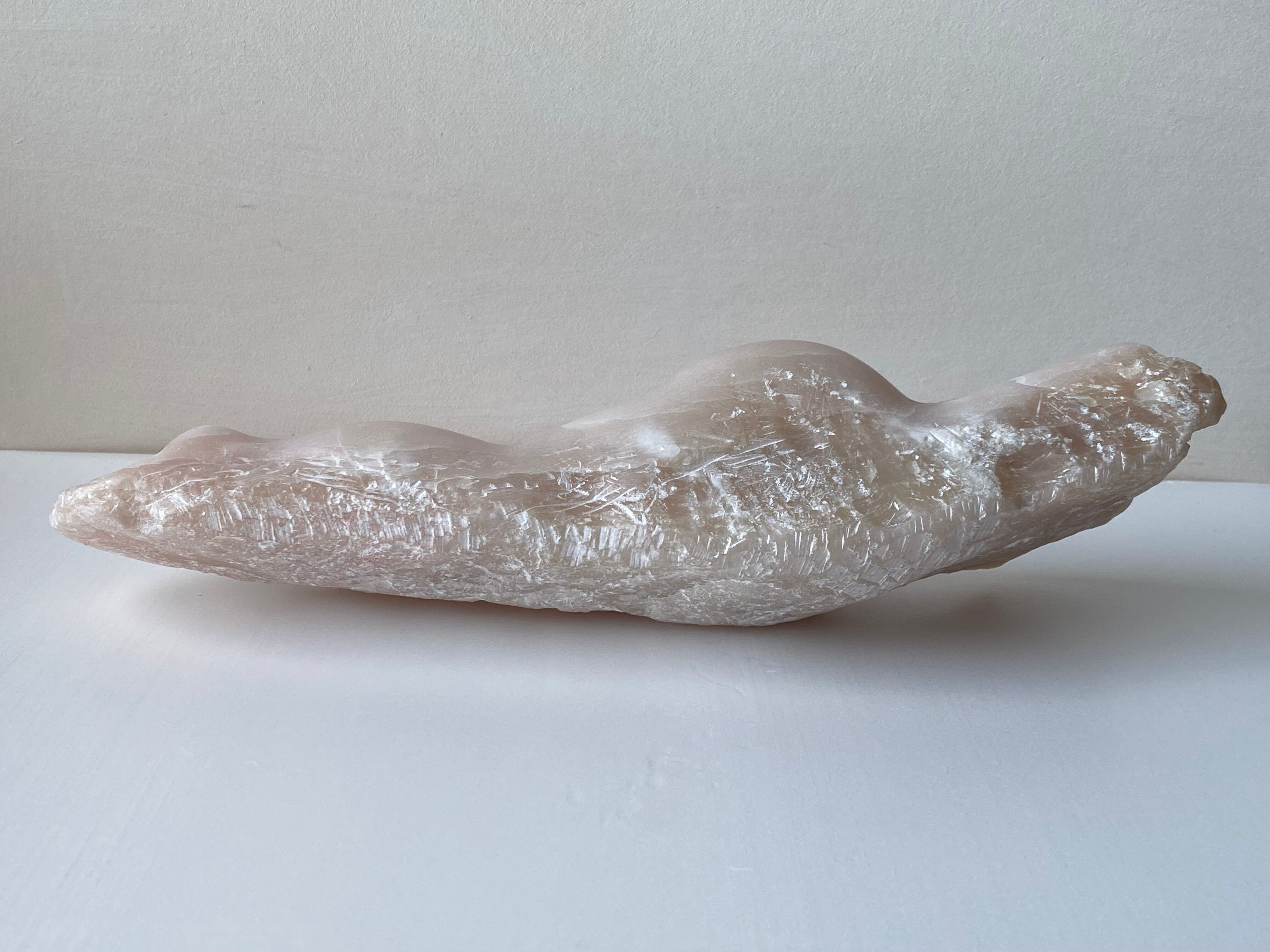 Sculpture "Female nude" (2022)