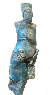 Skulptur "Von der Stadt umhüllt I" (2024)