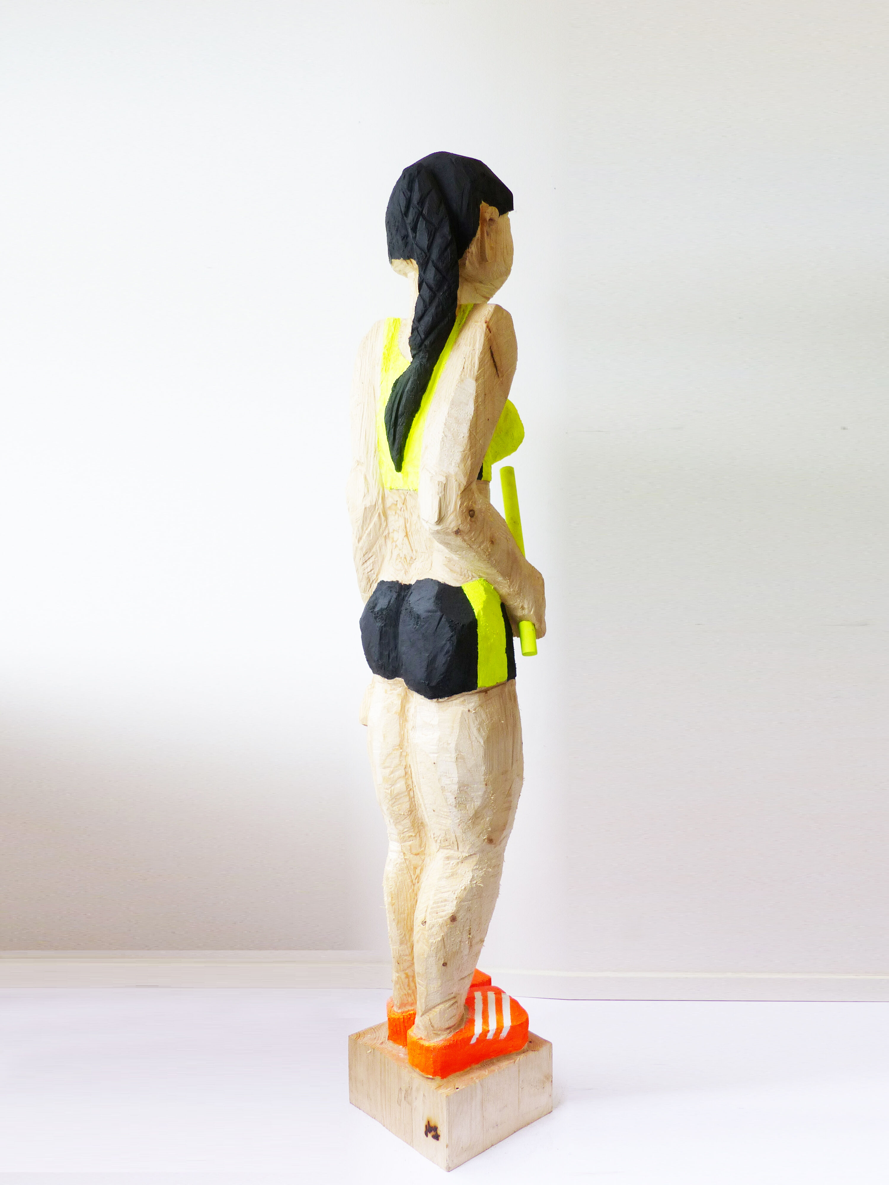Skulptur "Staffelläuferin" (2022)