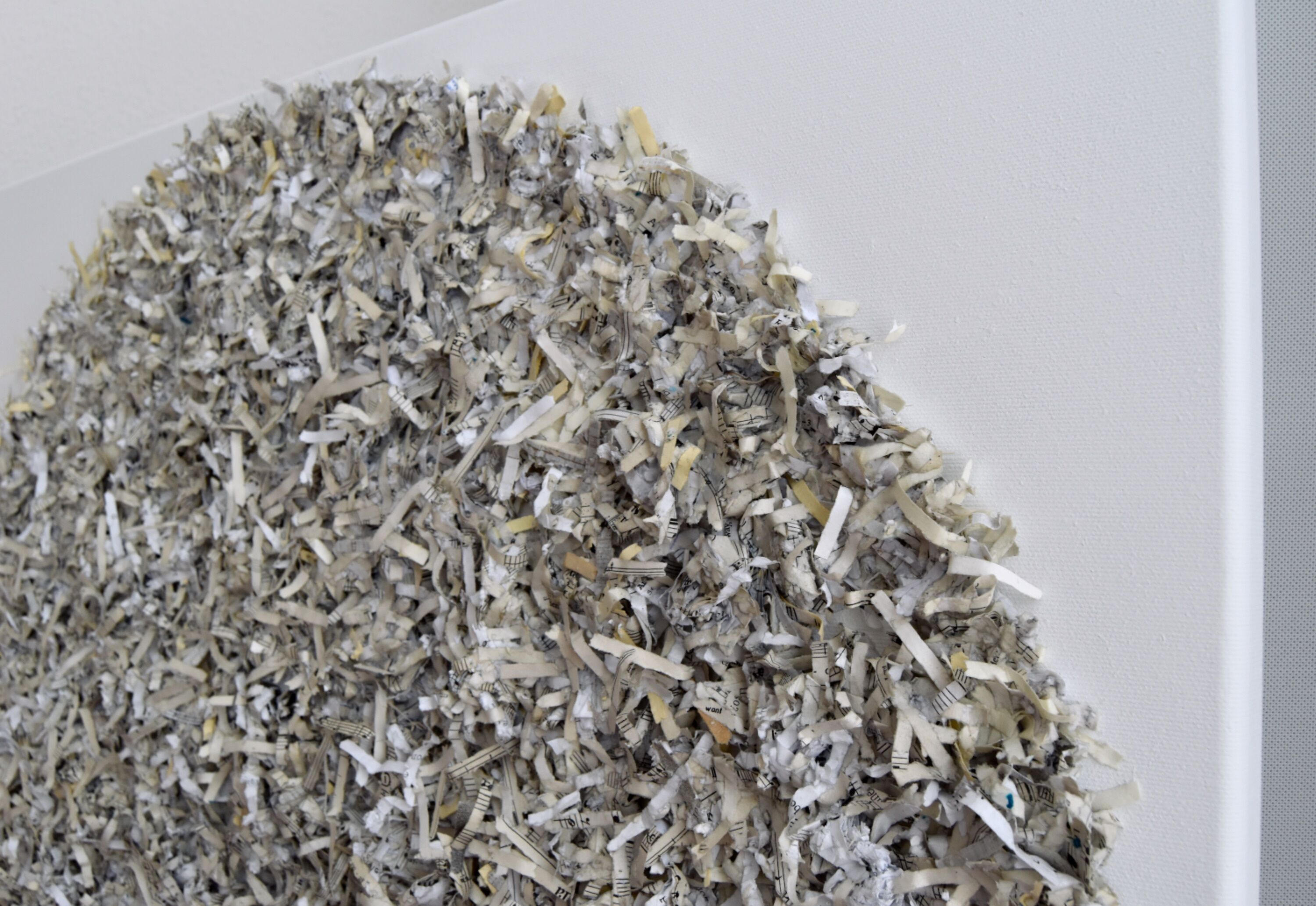 Sculpture "Melodic Paperwork" (2022)