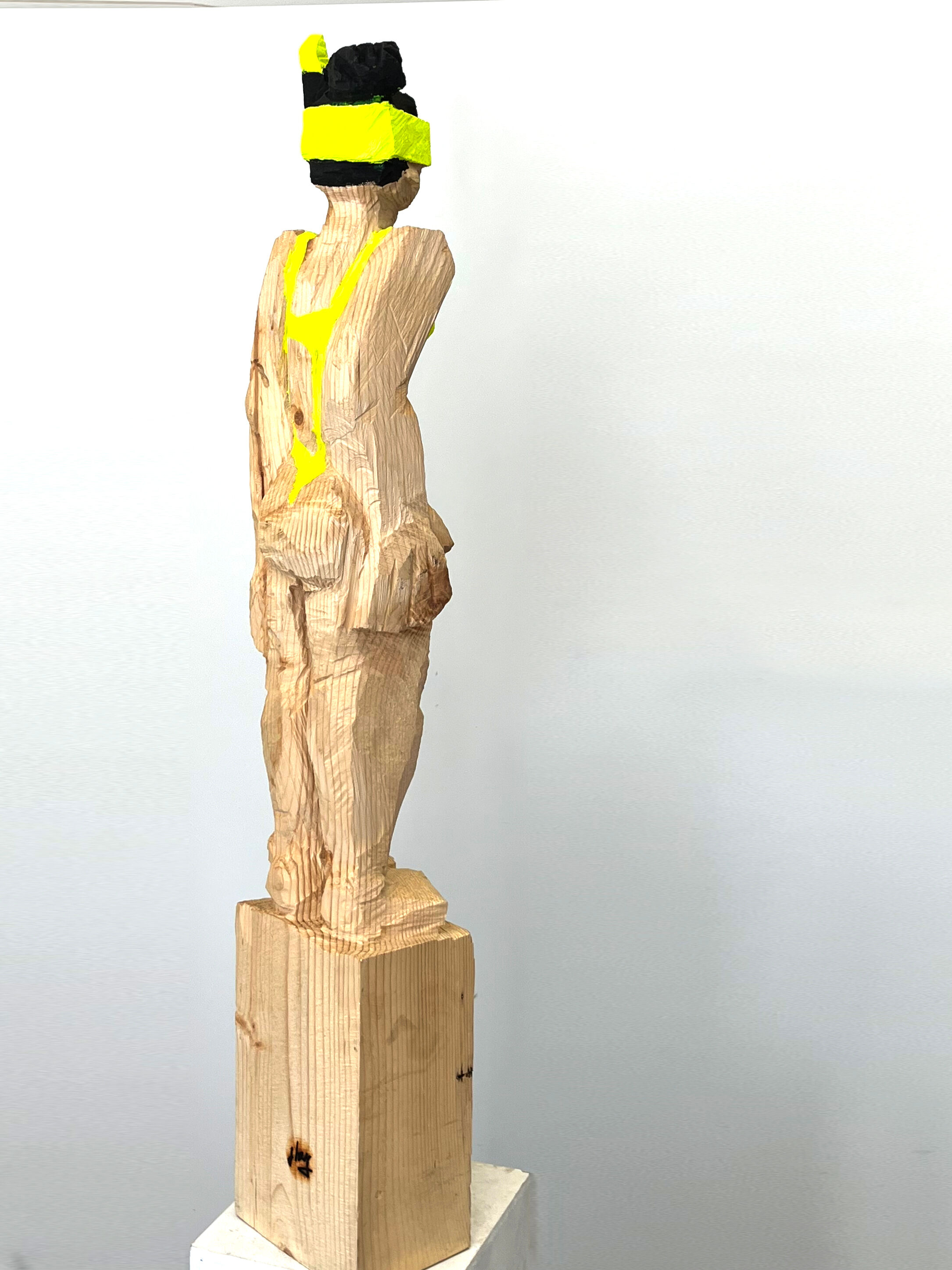 Sculpture "Snorkeler, NEON yellow" (2025)