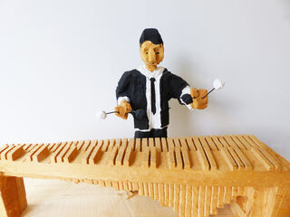 Sculpture "Musician with xylophone" (2020)