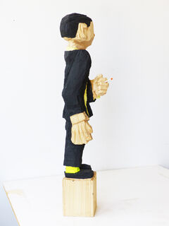 Skulptur "Gelbe Socken" (2022)