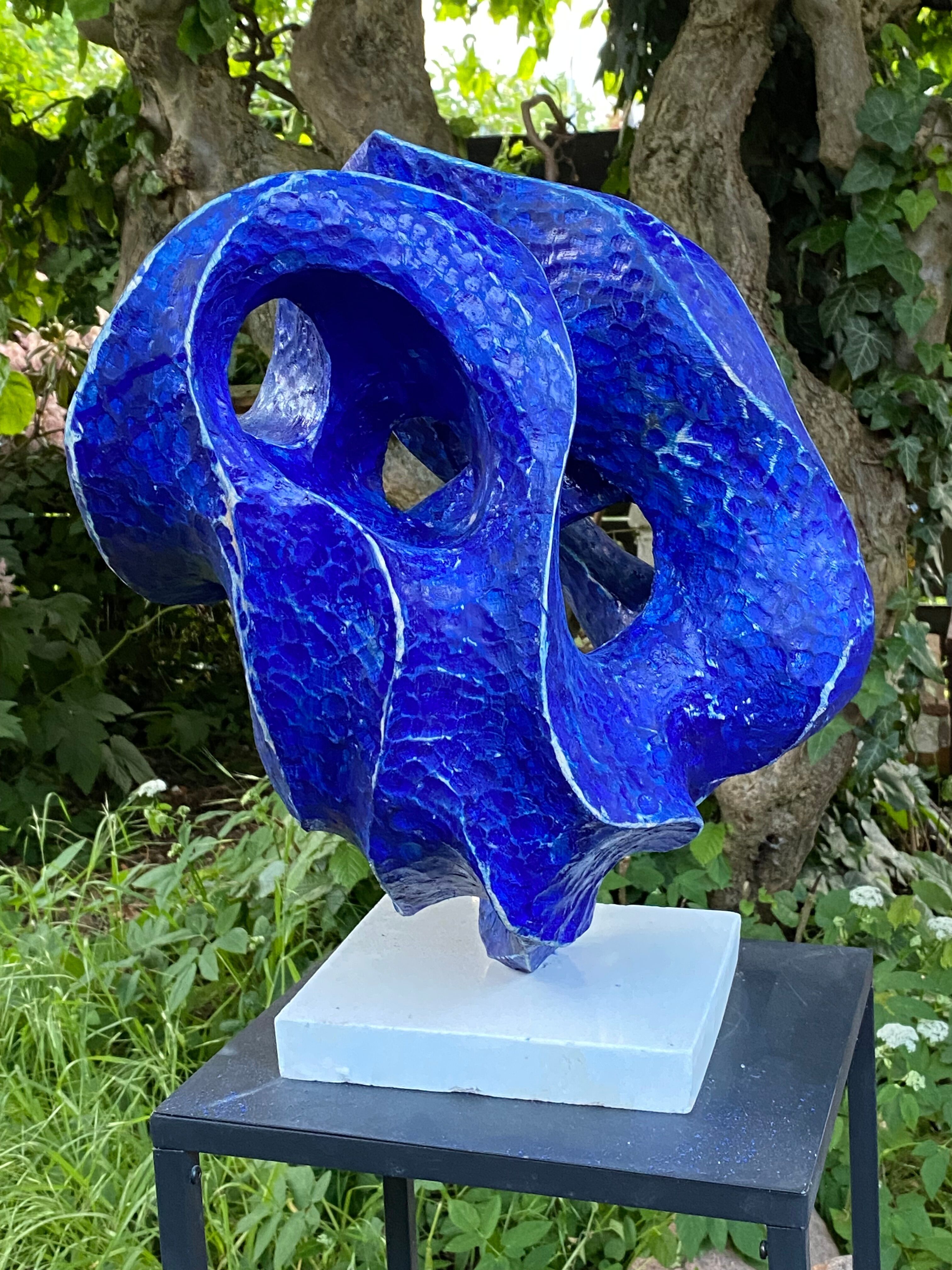 Sculpture "The blue ear" (2024)
